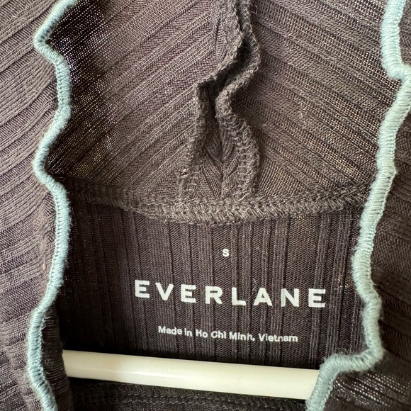 Everlane Ribbed & Ruffled Semi Turtleneck - Picture 3 of 5